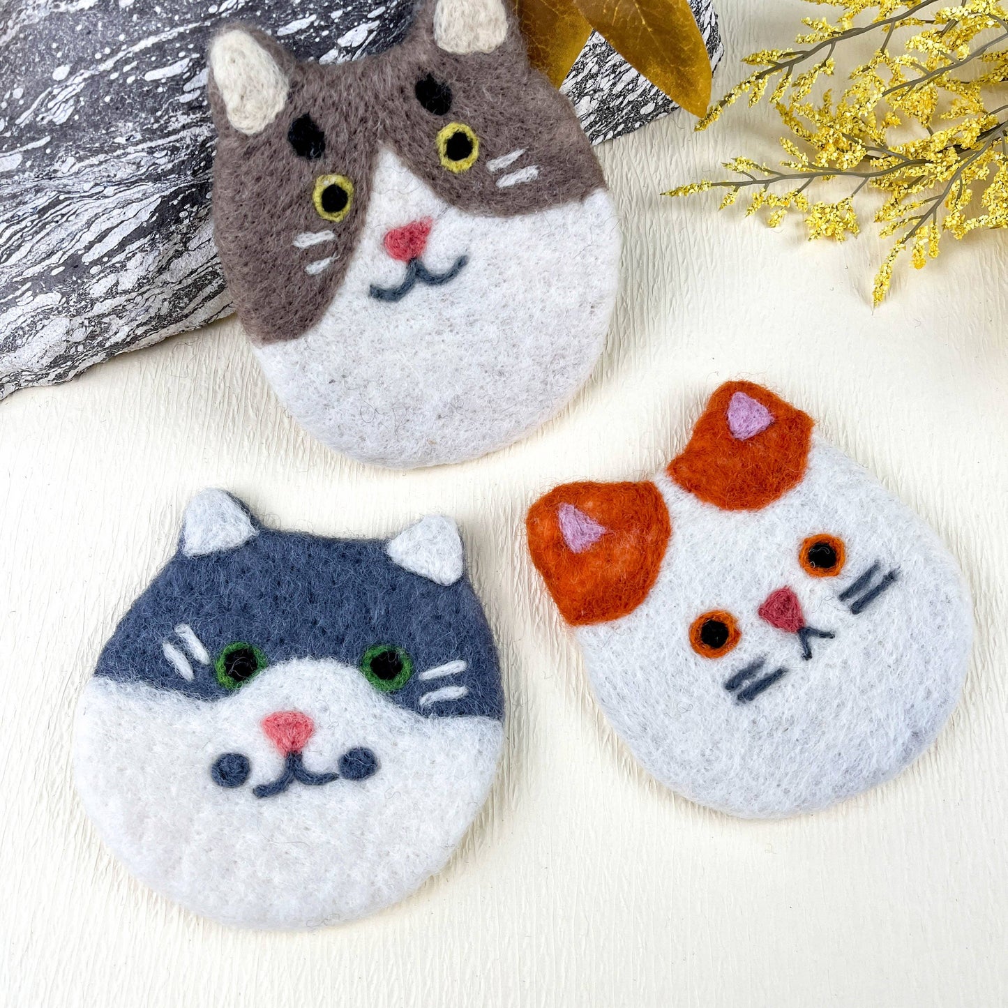 Handmade wool felt animal placemats insulation pad