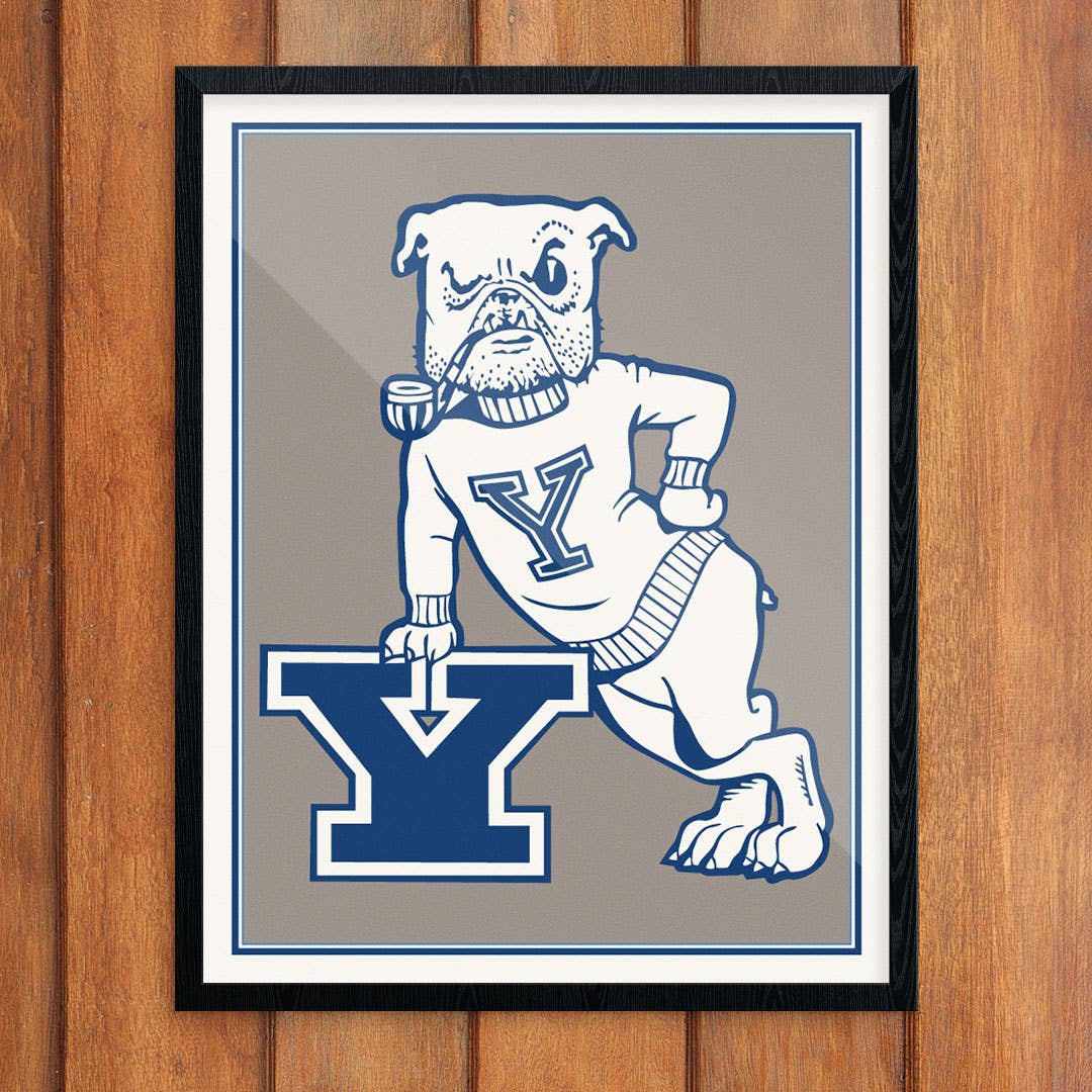 11" x 14 Yale Bulldog Leaning on Y Print